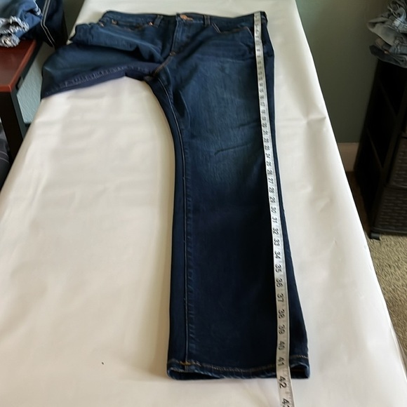 Spanx High Rise Straight Jeans Size 32 - Picture 9 of 16